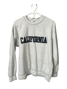 refuge Heather Gray Sweatshirt with Navy